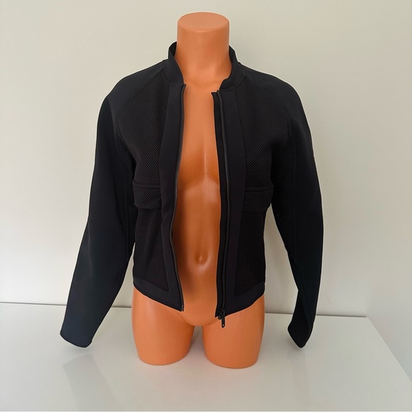 Lululemon The Spaces In Between Bomber - Black - 4 - Picture 7 of 9